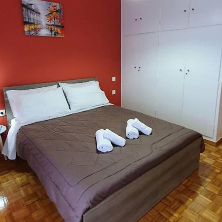 Greek Hospitality In A Modern Apartment Athena Bagian luar foto